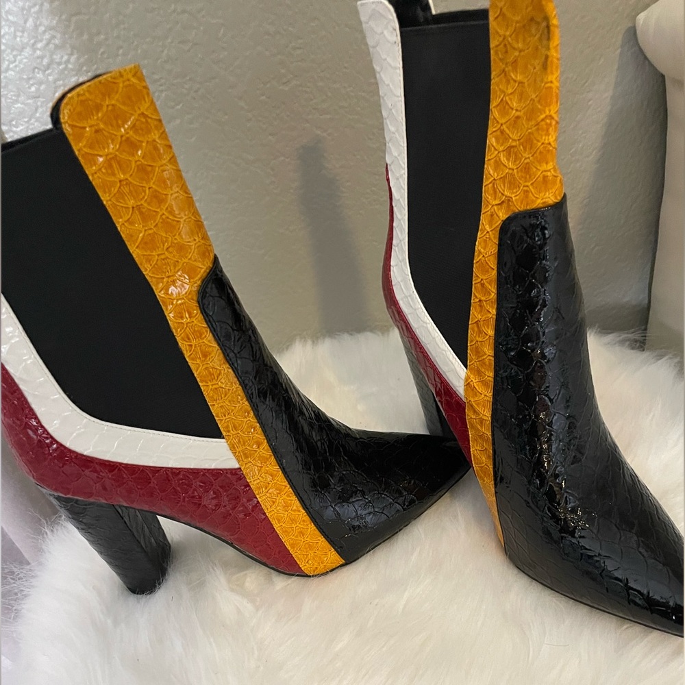 Color block bootie - Picture 1 of 4